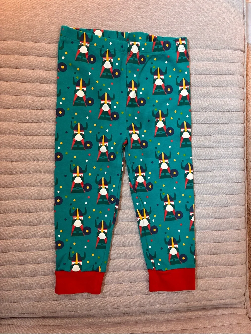 Little Green Radicals Viking Print Pajama Set, Size 2-3 Years